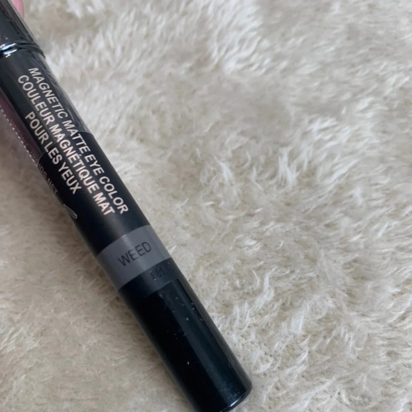 Nudestix Magnetic Matte Cream Eyeshadow Stick in Weeds SEALED - Picture 11 of 15